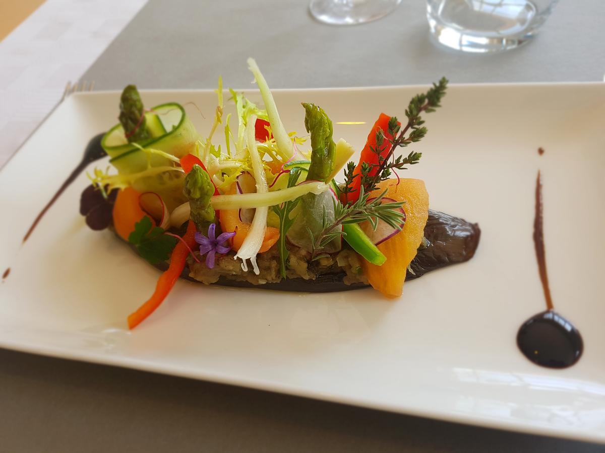 Hotel Restaurant Les 3 Chenes Fréjus Exterior photo